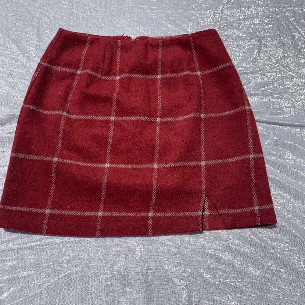 Lulu's Red Plaid Skirt ❤️